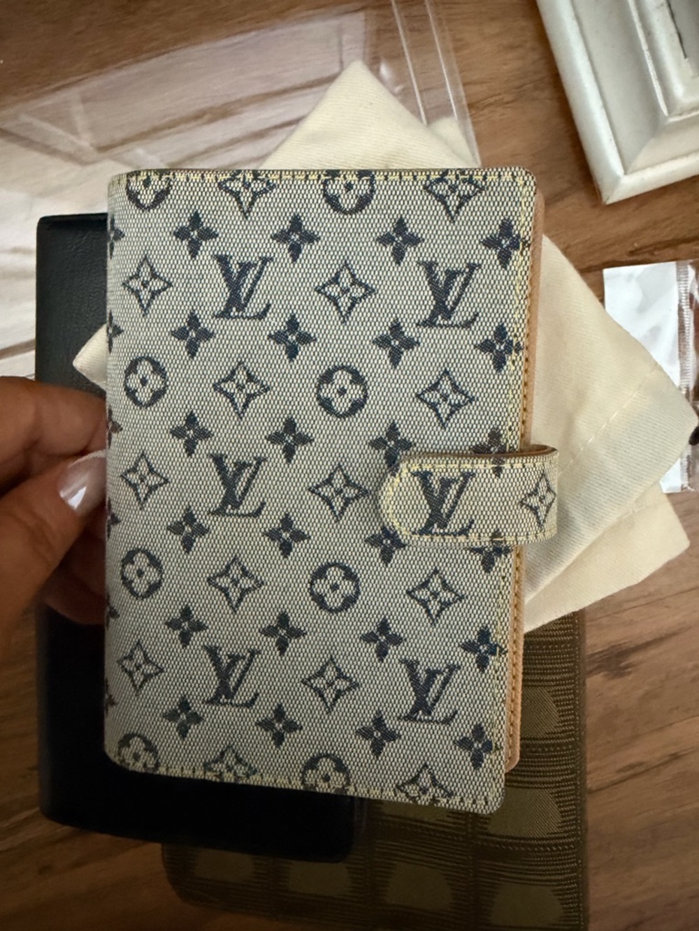 Louis Vuitton Beige Canvas Monogram Mini Agenda with Navy Print